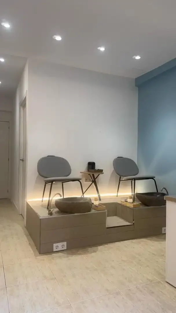 Local comercial en  Carrer de Sardenya 252 - Foto 4