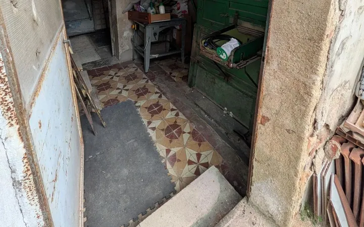Edificio de uso mixto en Abrantes - Foto 25