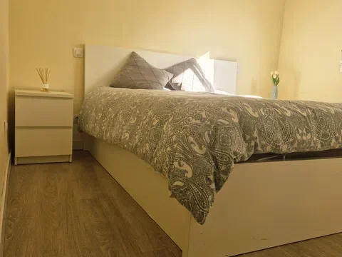 Piso en calle de la Infanta Mercedes, 97 - Foto 9