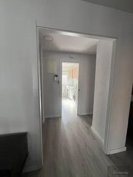 Piso en Calle de Carabelos - Foto 6