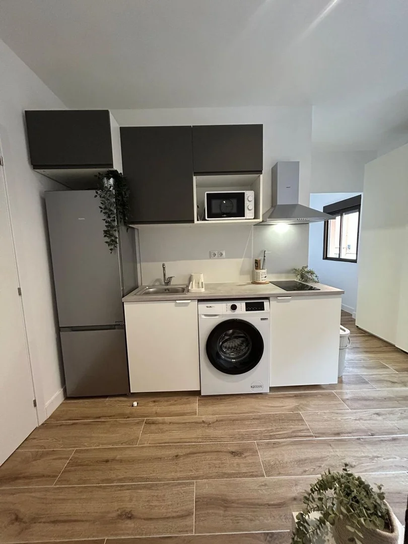 Estudio en calle Sierra Molina, 12 - Foto 1