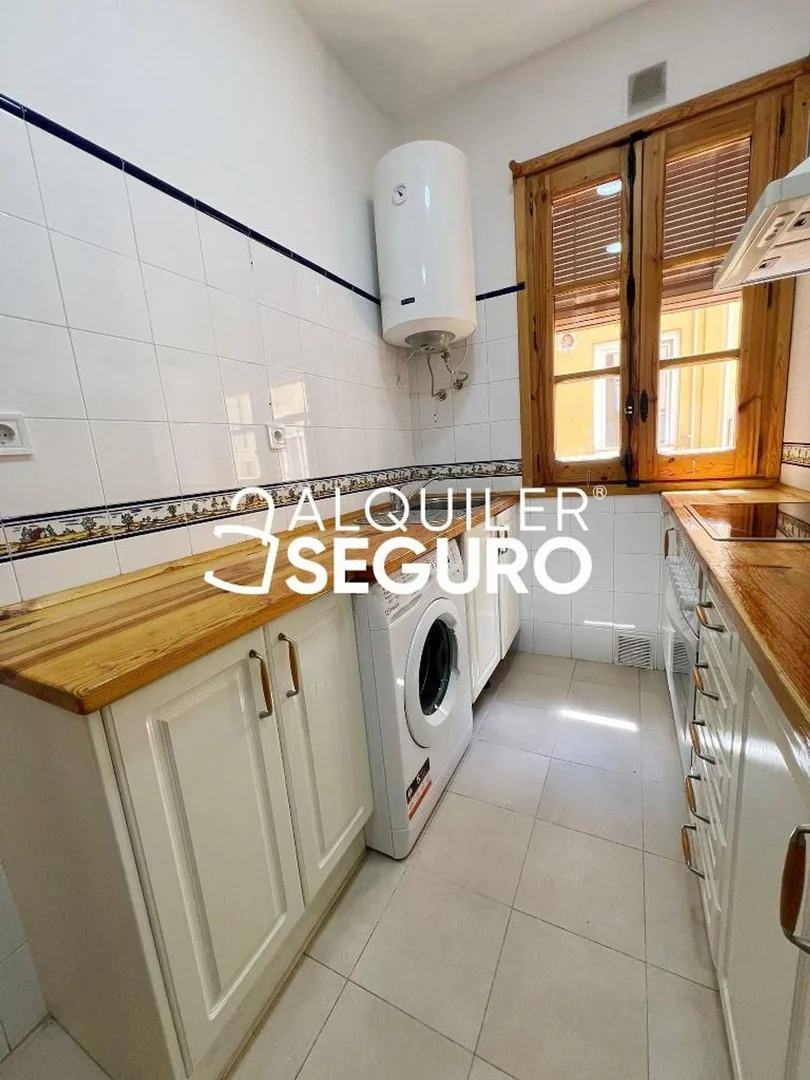 Piso en Calle de Alejandro Saint Aubin, Chopera - Foto 8