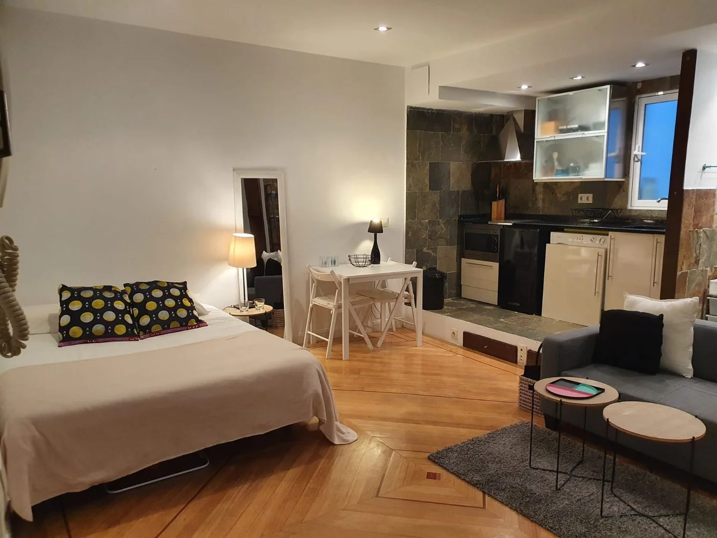 Estudio en calle Churruca, 13 - Foto 10