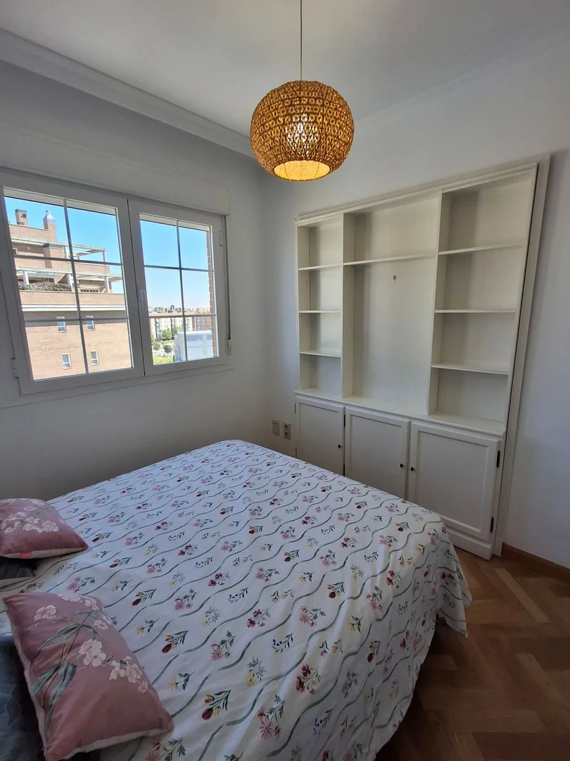 Piso en avenida de Isabel de Valois, 28 - Foto 2