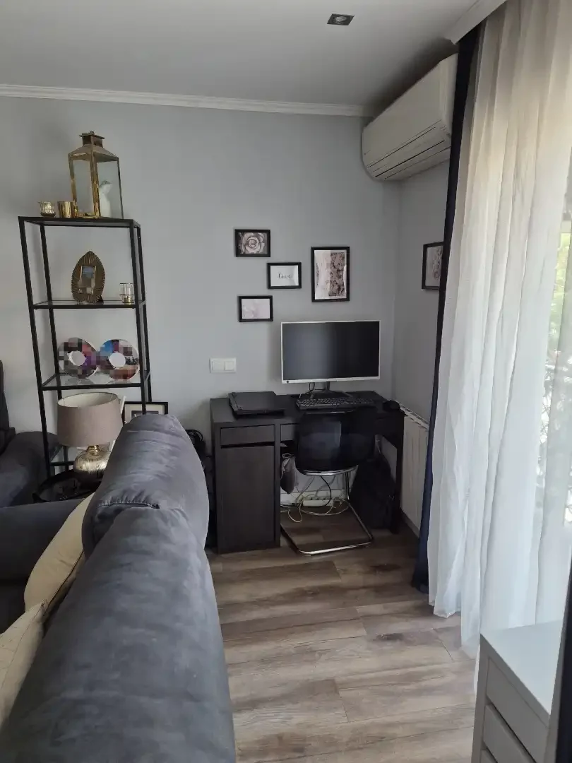 Piso en  Passeig de Valldaura 250 - Foto 4