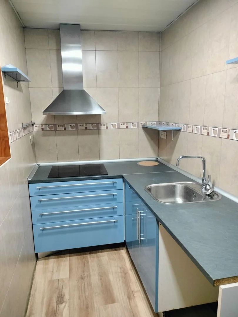 Piso en calle de Bellcaire, 62 , bajos - Foto 5