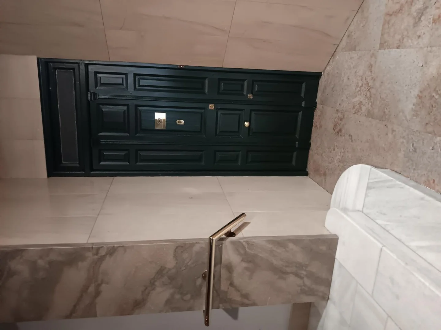 Piso en avenida de la Reina Victoria, 66 - Foto 2