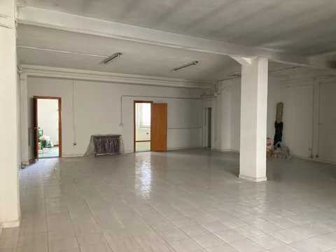 Edificio de uso mixto en Simancas - Foto 4