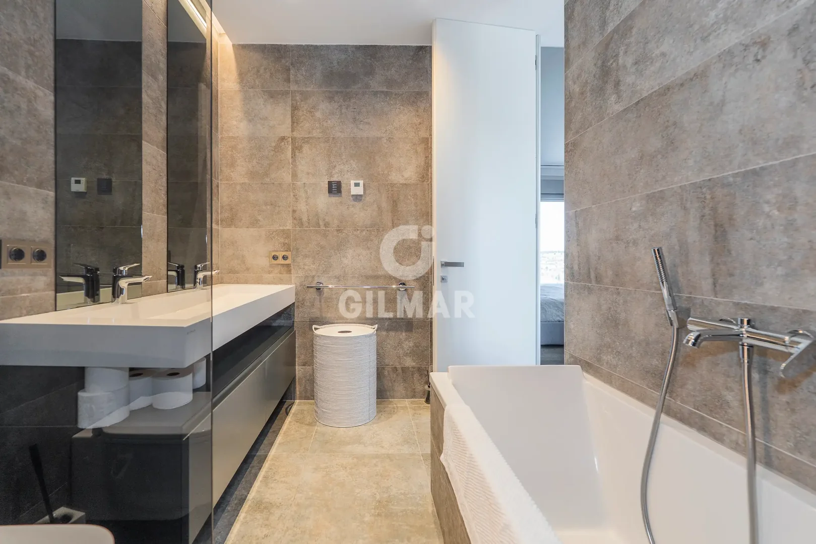 Chalet Adosado en Valdefuentes, Madrid - Foto 23