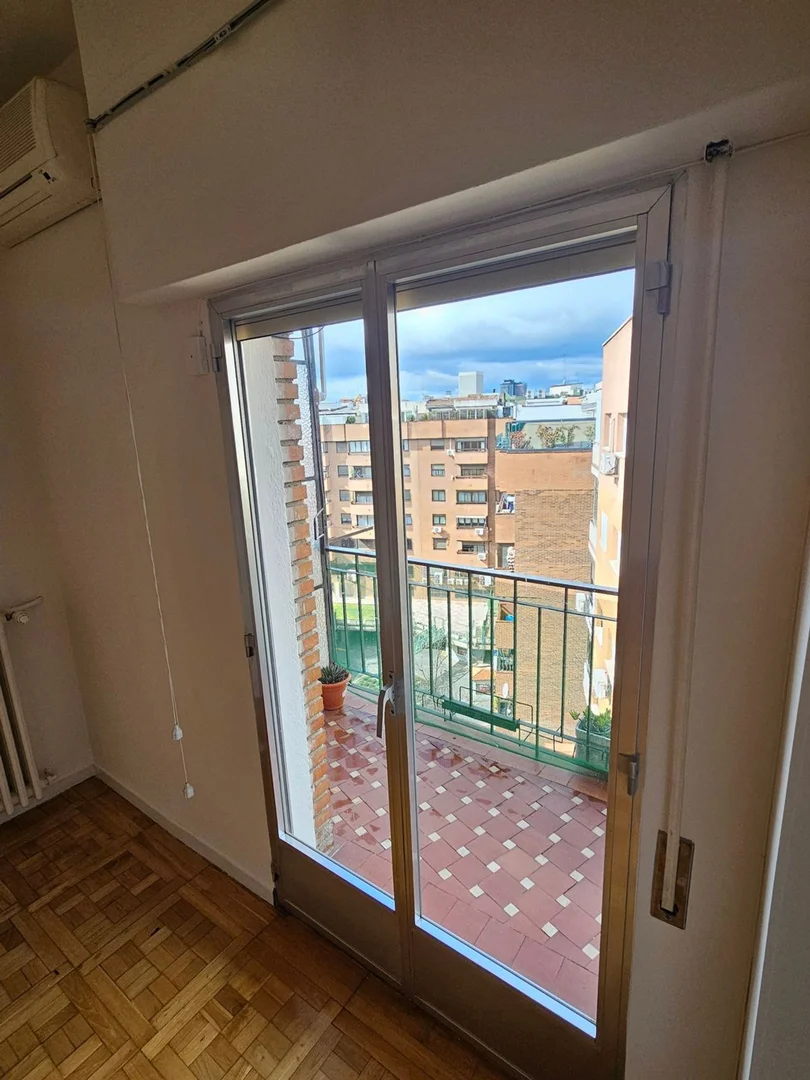 Piso en plaza de la República del Ecuador, 5 - Foto 3