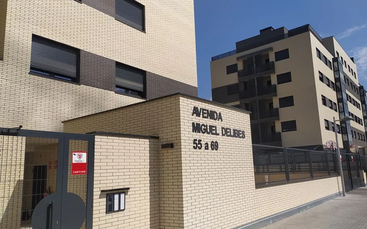 Piso en Avenida Miguel Delibes, 57, El Cañaveral - Foto 1