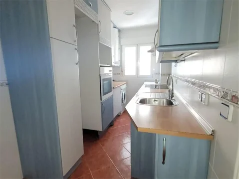 Piso en  Calle de Herminio Puertas 47 - Foto 8