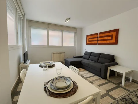 Piso en  Calle del Puerto Canfranc 4 - Foto 3