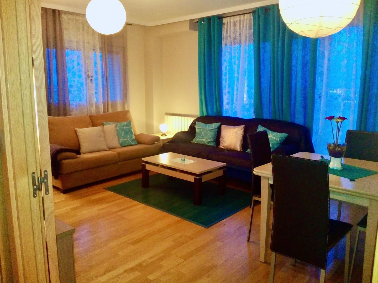 Piso en avenida de la Peseta, 106