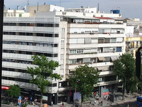 Piso en  Glorieta de Quevedo 3 - Foto 4