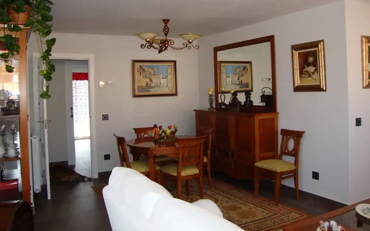 Piso en  Calle de María Callas 6 - Foto 4