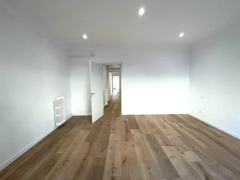 Piso en  Avinguda de Roma 149 - Foto 3