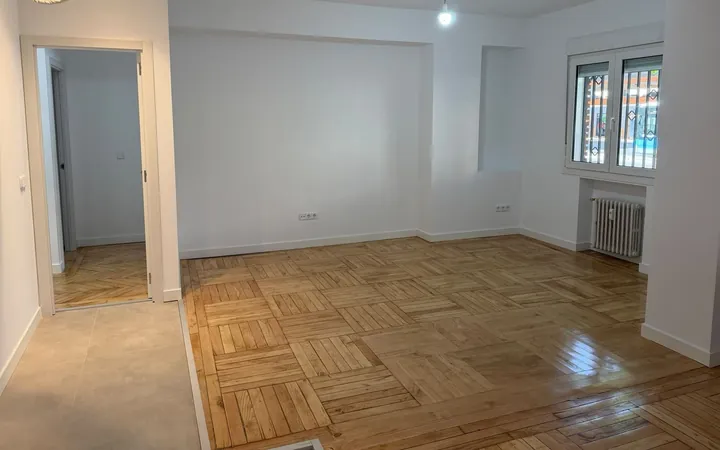 Piso en Paseo de la Castellana, Castilla - Foto 3