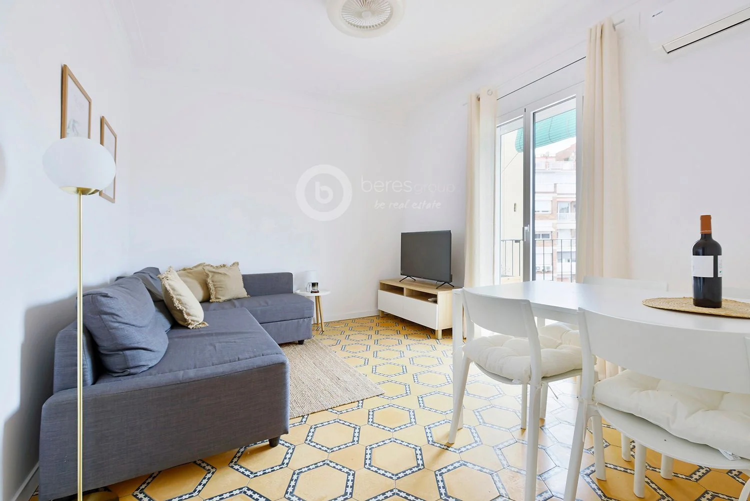 Piso en Calle de Viladomat, Sant Antoni - Foto 2