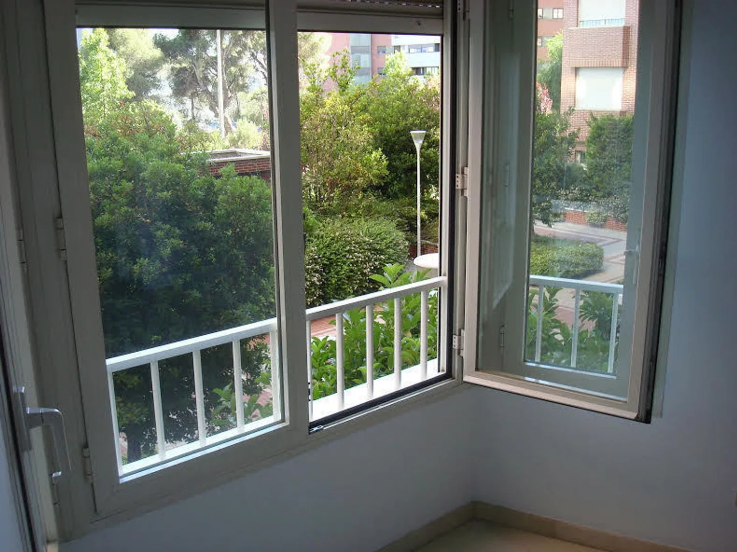 Piso en Calle Yerma, 8 -10 - Foto 4