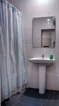 Piso en Embajadores - Foto 4