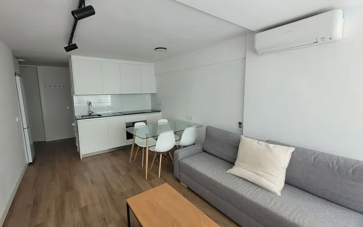 Piso en Calle de Mauricio Legendre, 38, Castilla - Foto 1