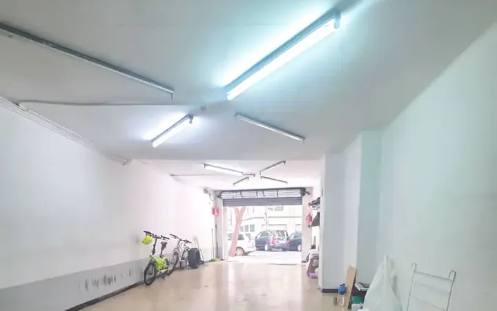 Local comercial en  Carrer de Josep Estivill 33 - Foto 7
