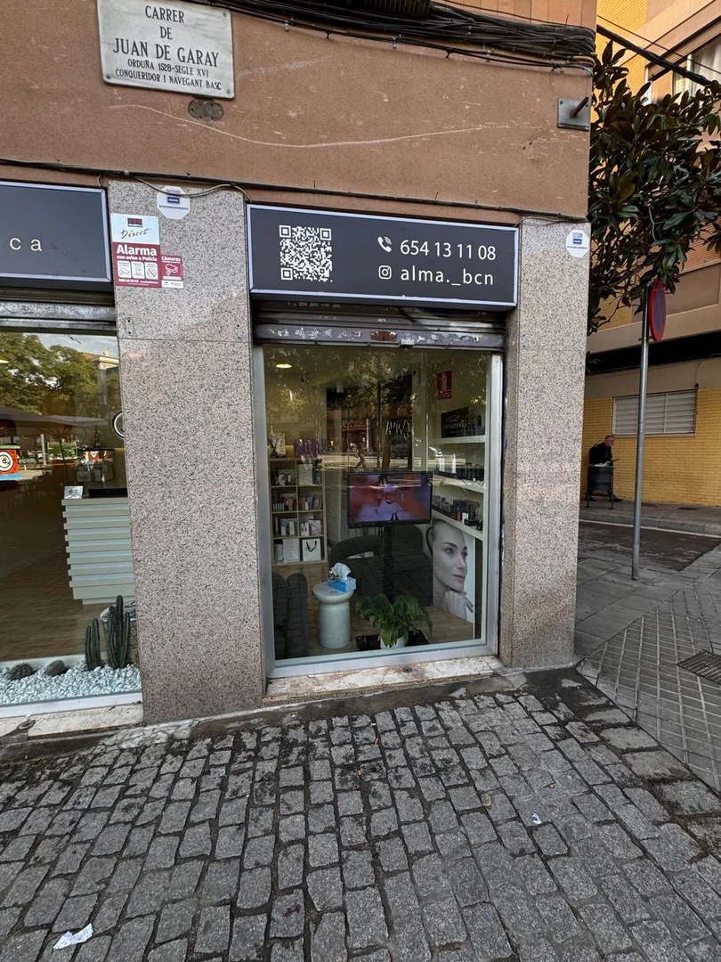 Centro estético en traspaso en Calle de Juan de Garay, 2 - Foto 4