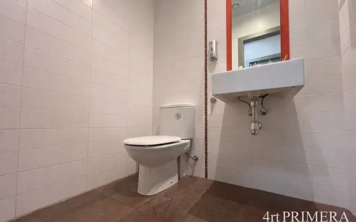 Local comercial en  Carrer de la Maladeta - Foto 17