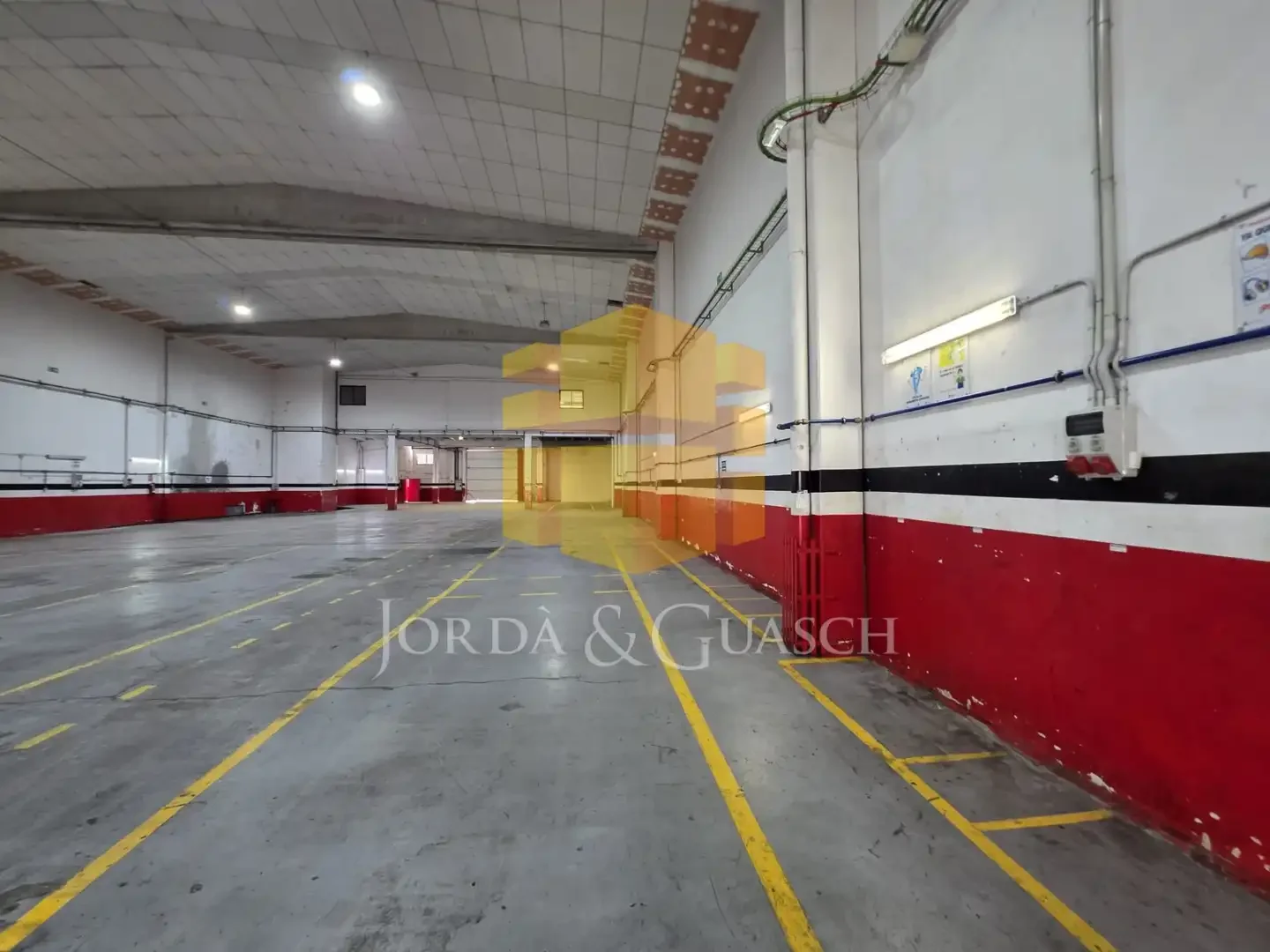 Nave Industrial en  Carrer dels Motors 86 - Foto 3