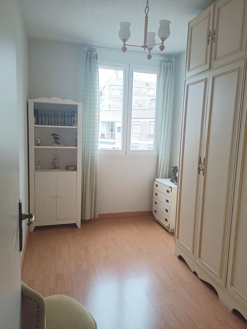 Piso en Calle de Villamanín, 46, Lucero - Foto 20