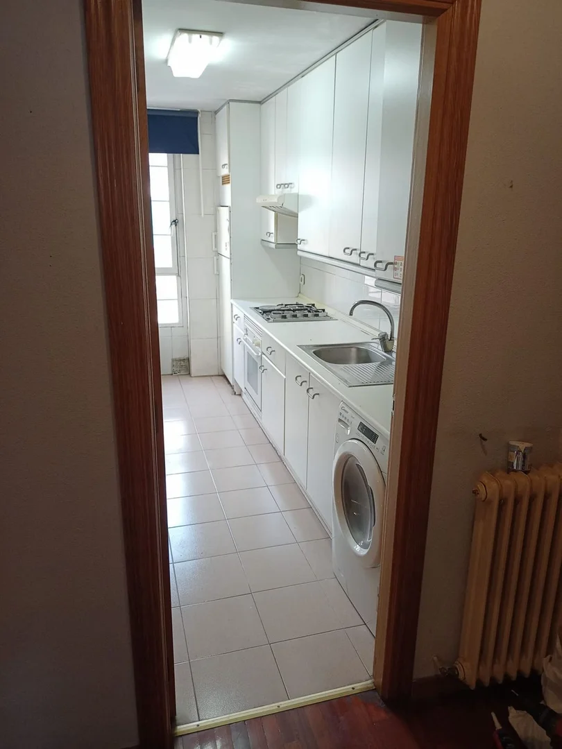 Piso en calle Berenisa, 23 - Foto 3