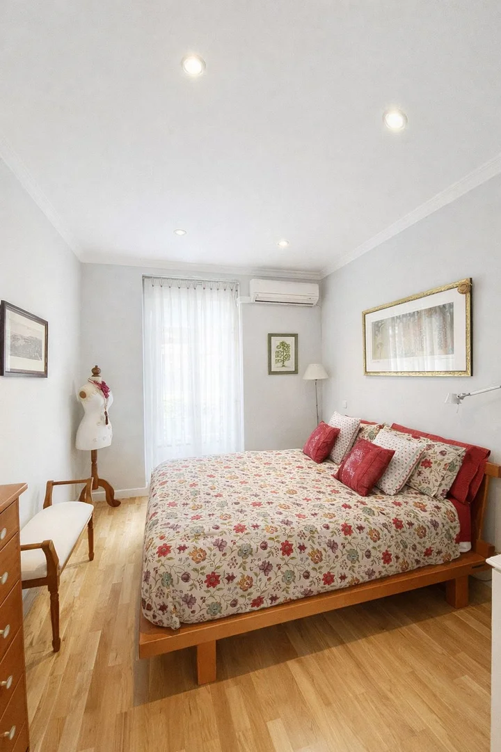 Piso en Barrio Trafalgar - Foto 8