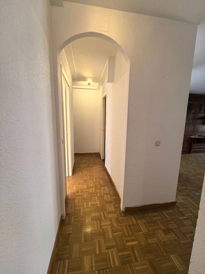 Piso en Meléndez Valdés, 18 - Foto 5
