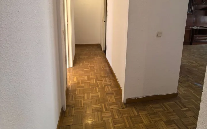Piso en Meléndez Valdés, 18 - Foto 5