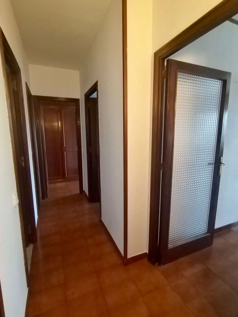 Piso en Barrio La Salut - Foto 10