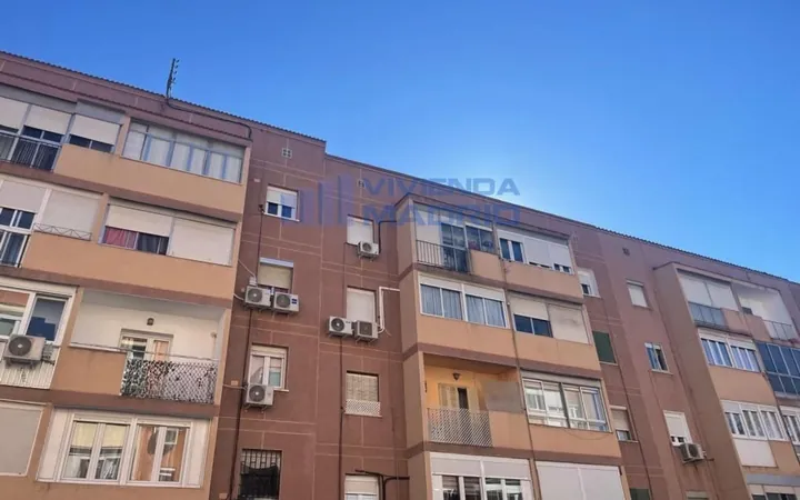 Piso en Calle de Isidro Fernández, Tres Olivos - Valverde - Foto 1