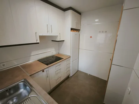 Piso en Barrio Comillas - Foto 10