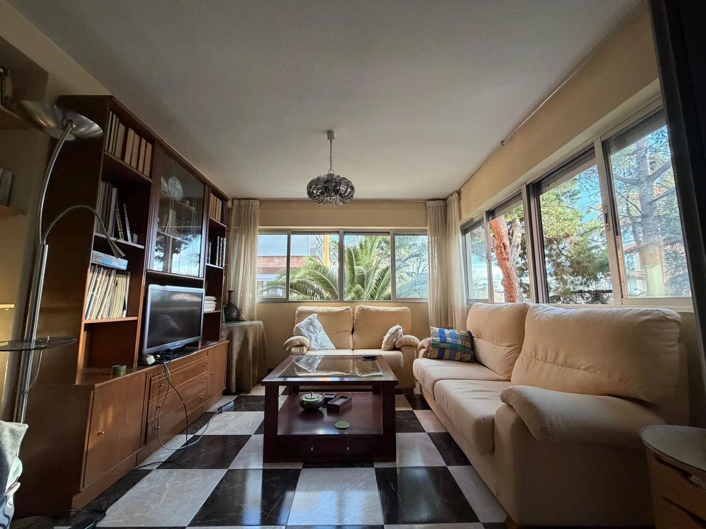 Piso en calle de Andorra, 69 - Foto 1