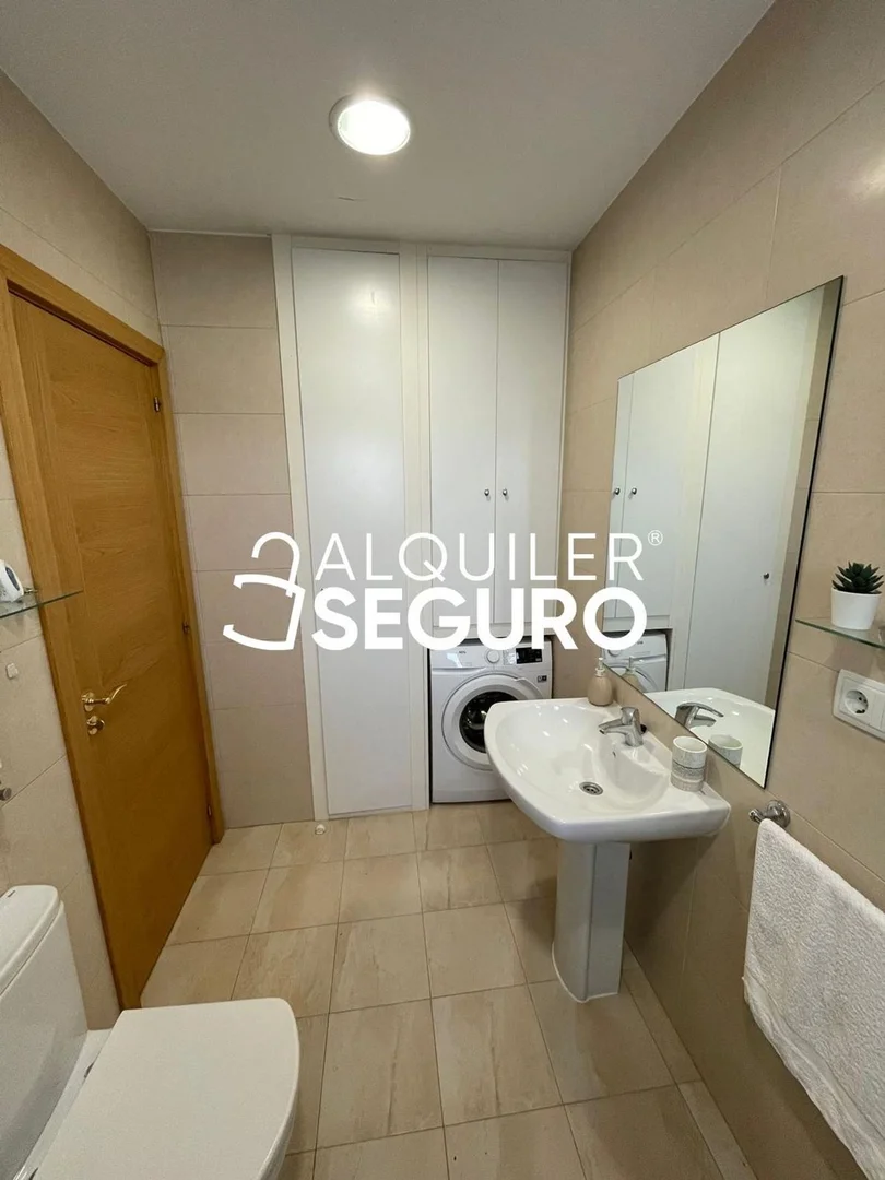 Piso en Calle de Alejandro Sánchez, Opañel - Foto 17