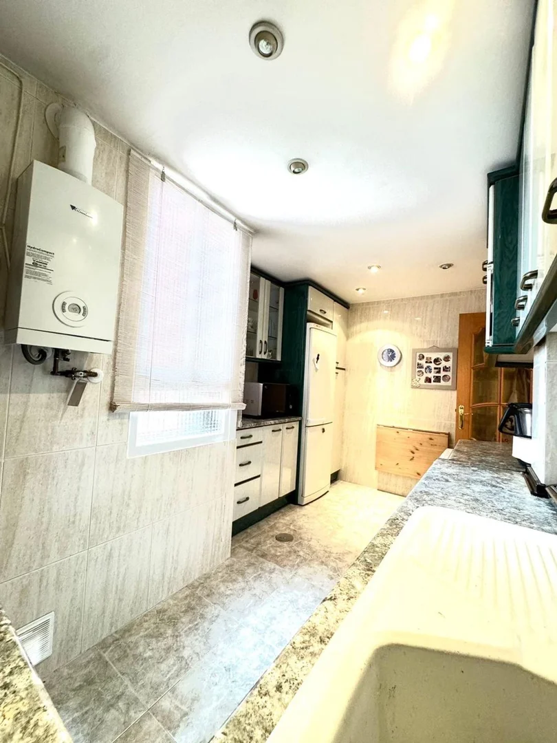 Piso en avenida de Cantabria, 32 - Foto 2