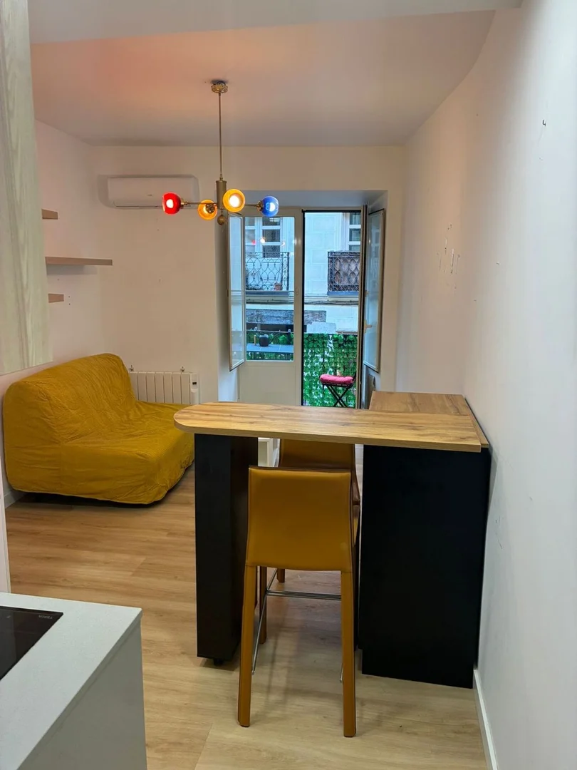 Piso en calle de la Cava Baja, 27 - Foto 5