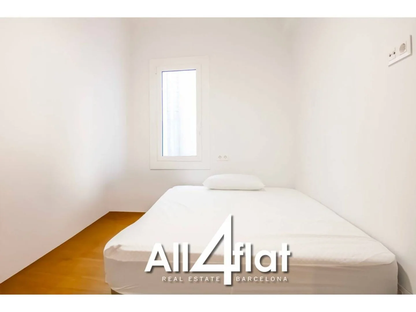 Piso en Calle de Bonsoms, Sants - Badal - Foto 13