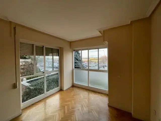 Piso en  Avenida del Talgo 131 - Foto 10