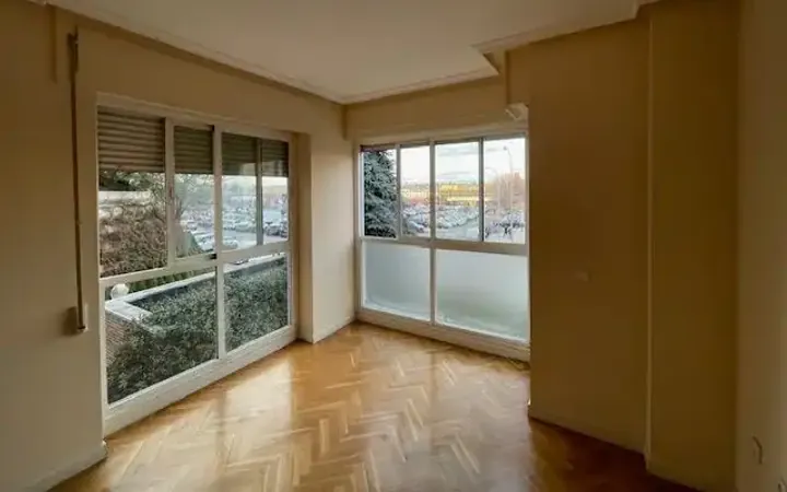 Piso en  Avenida del Talgo 131 - Foto 10