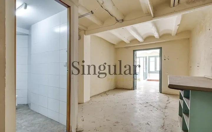 Local comercial en  Carrer de la Creu Coberta - Foto 17
