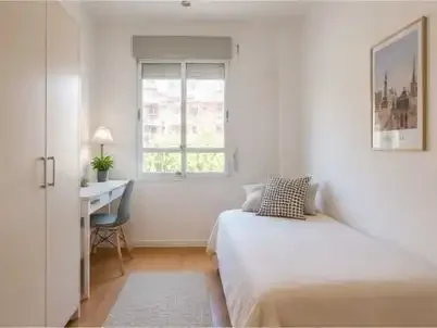 Piso en  Carrer de Joan Güell 218 - Foto 5