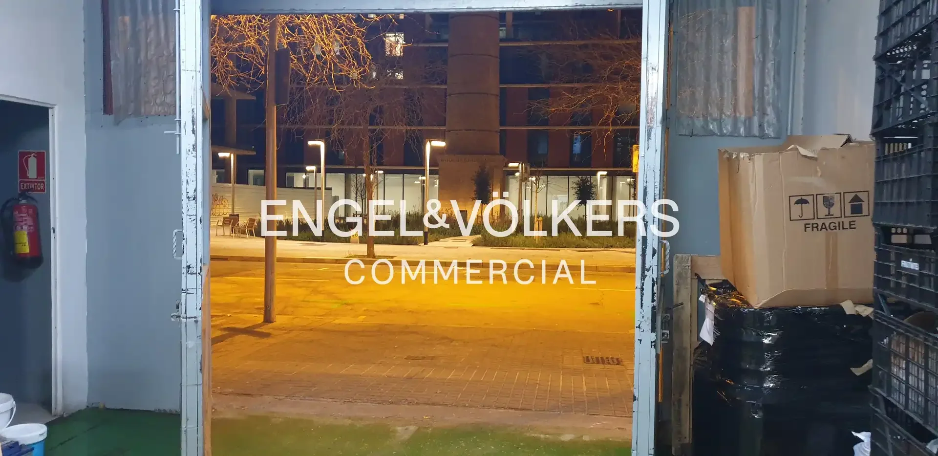 Local comercial en  Barcelona Capital - Foto 6