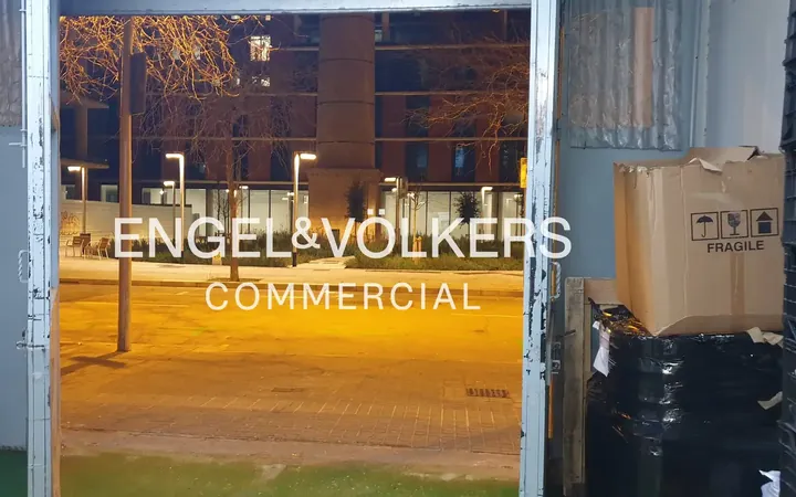 Local comercial en  Barcelona Capital - Foto 6