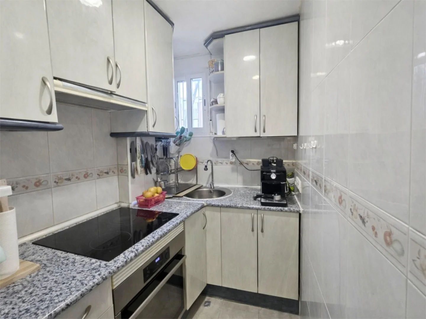 Piso en  Calle del Arroyo de la Media Legua 16 - Foto 12